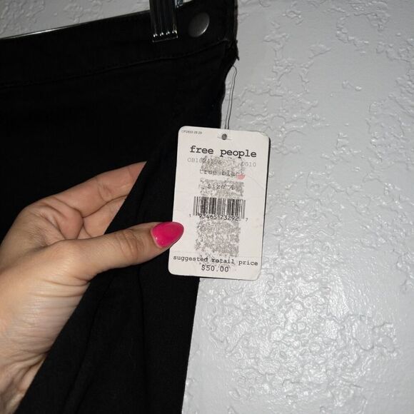 NWT Free People Black Notched Denim Crossover Snap Mini Skirt‎ Size 4 - Picture 4 of 7